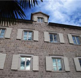10 bedroom waterfront villa with pool near Dobrota, Kotor Bay, sleeps 22